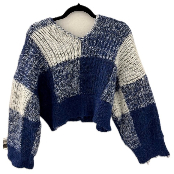 Sold - Picture 3 of 3